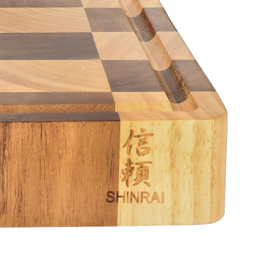 Shinrai Japan - Planche à découper d&#39;échecs en bois d&#39;acacia - 40 x 30 x 4,5 cm